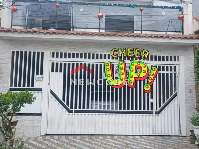 Imagem: Sobrado em Rua Cleonice Cândida Fanani