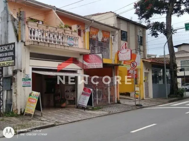 Imagem: Sobrado em Rua Adolfo Bastos - Vila Bastos
