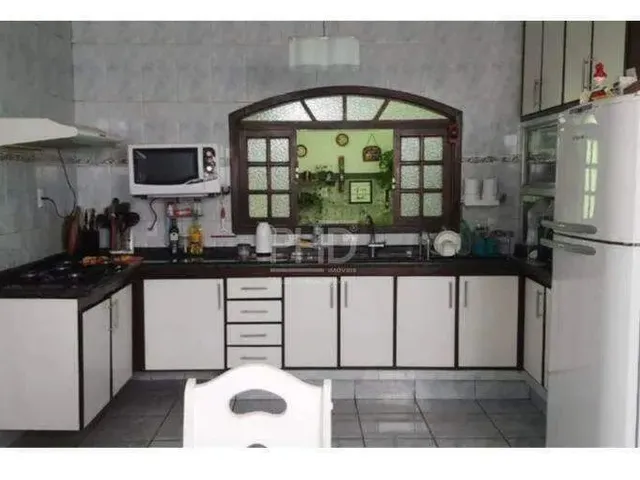 Imagem: Casa À Venda, 3 Quartos, 1 Suíte, 3 Vagas