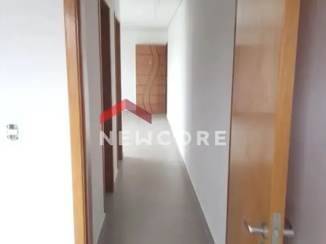 Imagem: O apartamento possui 2 Dormitórios, 1 Suíte, 2 Banheiros,