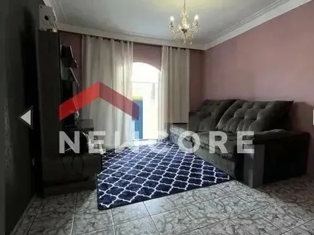 Imagem: A casa possui 3 Dormitórios, 1 Suíte, 3 Banheiros, 2