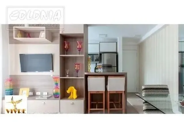 Imagem: O apartamento possui 2 Dormitórios, 1 Banheiro, 1 Vaga na