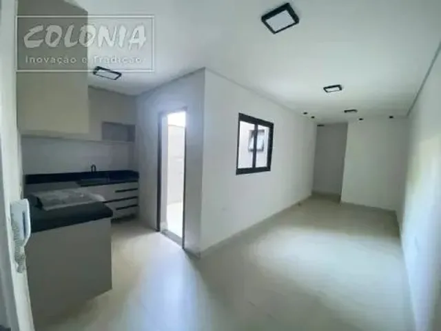 Imagem: O apartamento possui 2 Dormitórios, 1 Banheiro, 1 Vaga na
