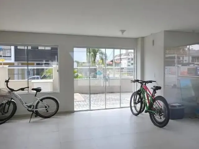 Imagem 5: Apartamento 2 Dormitórios - 700 Metros do Mar