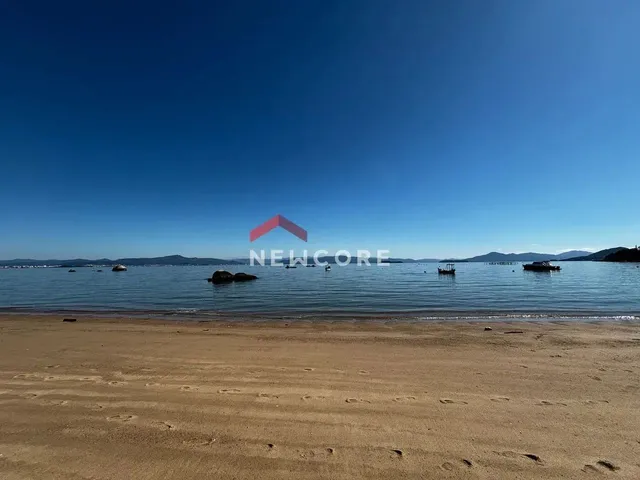 Imagem 8: Casa em Estrada Haroldo Soares Glavan - Cacupé - Florianópolis/Sc