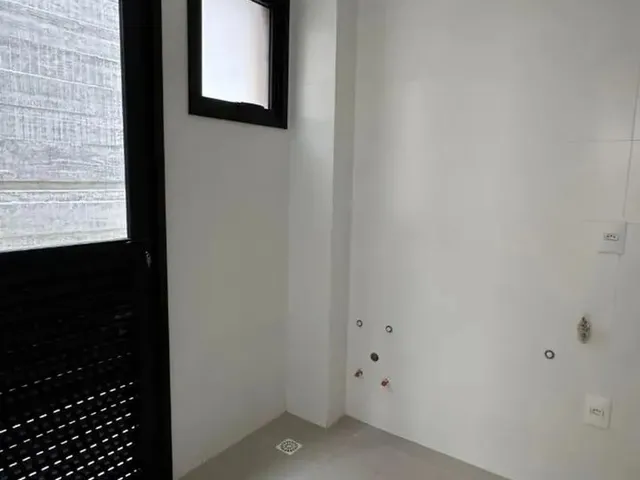 Imagem 8: Excelente Casa com 3 Suítes a 30 Metros da Praia do Cacupé - Florianópolis/Sc