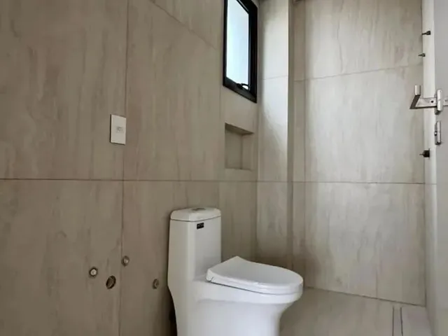 Imagem 4: Excelente Casa com 3 Suítes a 30 Metros da Praia do Cacupé - Florianópolis/Sc