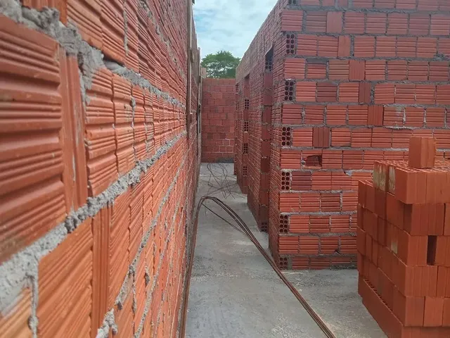 Imagem 4: Vendo Casa em Construção