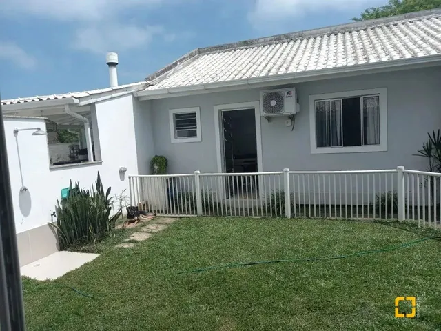 Imagem 3: Brognoli Vende - Casa com 4 Edícula em Canasvieiras