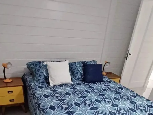 Imagem 2: Casa - À Venda com 3 Dormitórios, Sendo 2 Suítes, Piscina, Churrasqueira - Venda
