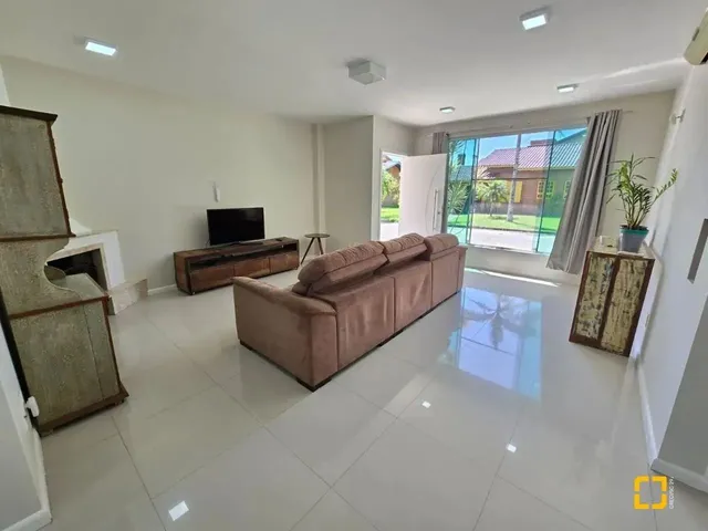Imagem 3: Brognoli Vende: Casa em Condomínio, 04 Dormitórios, Sendo 03 Suítes e 01