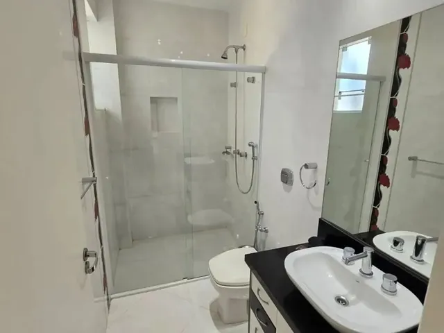 Imagem 14: Brognoli Vende: Casa em Condomínio, 04 Dormitórios, Sendo 03 Suítes e 01