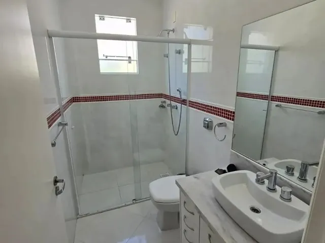 Imagem 7: Brognoli Vende: Casa em Condomínio, 04 Dormitórios, Sendo 03 Suítes e 01