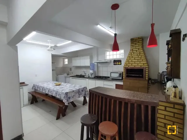 Imagem 5: Brognoli Vende - Casa Residencial com 7 Dormitórios, Sendo 5 Suítes - Canasvieiras