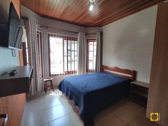 Imagem 13: Brognoli Vende - Casa Residencial com 7 Dormitórios, Sendo 5 Suítes - Canasvieiras