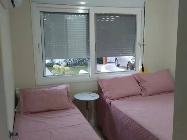 Imagem 14: Casa em Daniela Casa com 3 dormitórios