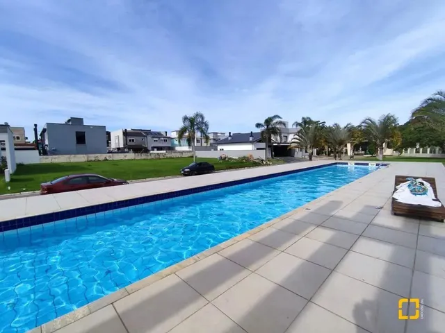 Imagem 10: Brognoli Vende - Casa de Alto Padrão em Condomínio com 5 Dormitórios, Sendo 3 Suítes