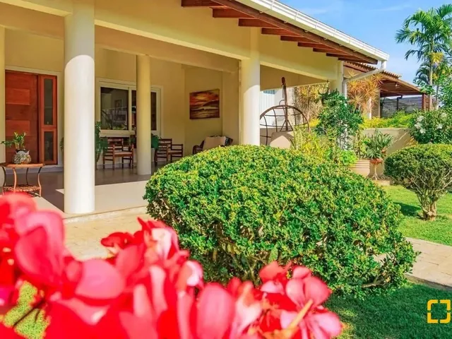 Imagem: Casa À Venda - em Condomínio a 100M da