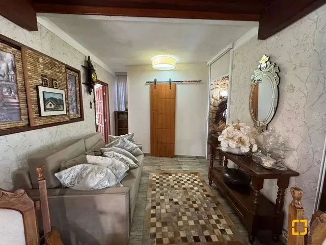 Imagem 3: Casa À Venda em Jurerê - Florianópolis | 4 Suítes | Piscina