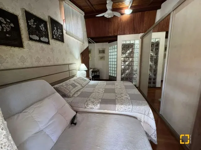 Imagem 2: Casa À Venda em Jurerê - Florianópolis | 4 Suítes | Piscina