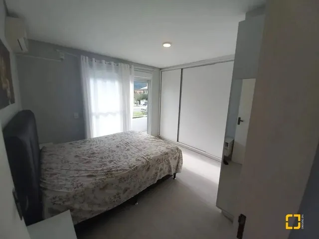 Imagem 9: Casa com Três Dormitórios Rio Vermelho Florianópolis