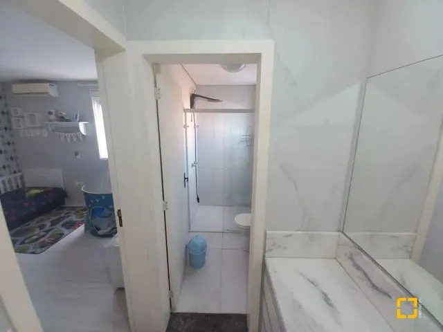 Imagem 8: Casa com Três Dormitórios Rio Vermelho Florianópolis