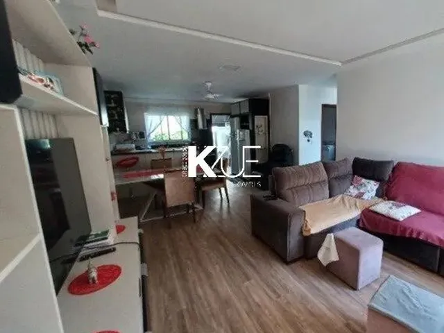 Imagem 15: Casa a Venda com 3 Dormitórios Sendo 1 Suíte em Canasvieiras!