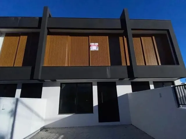 Imagem 1: Linda Casa com 3 Dormitórios (1 Suíte) nos Ingleses - Florianópolis