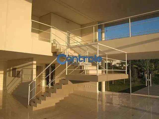 Imagem 10: Imóvel para Venda Possui 500 Metros Quadrados com 3 Quartos em Cacupé - Florianópolis