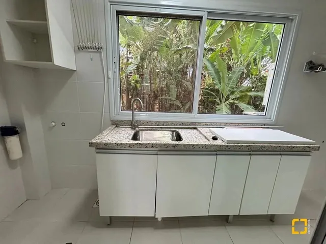 Imagem 2: Apartamento com 3 Suítes e 2 Vagas em Jurerê - Florianópolis