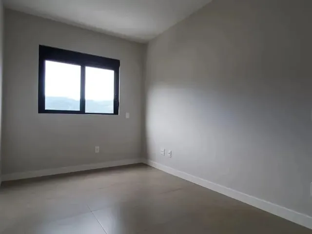 Imagem 4: Apartamento com Área Total de 116,46M² e Privativa de 94,37 em Florianópolis - Sc