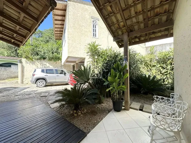 Imagem 12: Casa em Jurerê a Apenas 300 Metros do Mar!