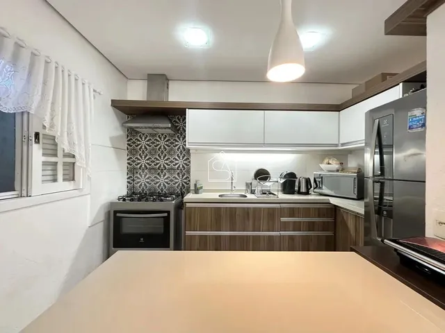 Imagem 5: Casa em Jurerê a Apenas 300 Metros do Mar!