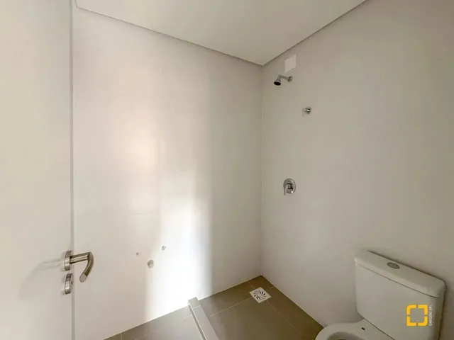 Imagem 12: Apartamento - 2 Dormitórios, Sendo 1 Suíte, Sacada Churrasqueira - 1 Vaga - 1 Hobby Box