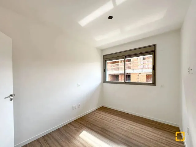 Imagem 10: Apartamento - 2 Dormitórios, Sendo 1 Suíte, Sacada Churrasqueira - 1 Vaga - 1 Hobby Box