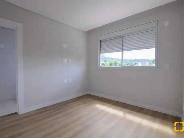Imagem 5: Apartamento - 3 Suítes - 2 Vagas - Hobby Box - Bairro Cacupé - Florianópolis - Sc