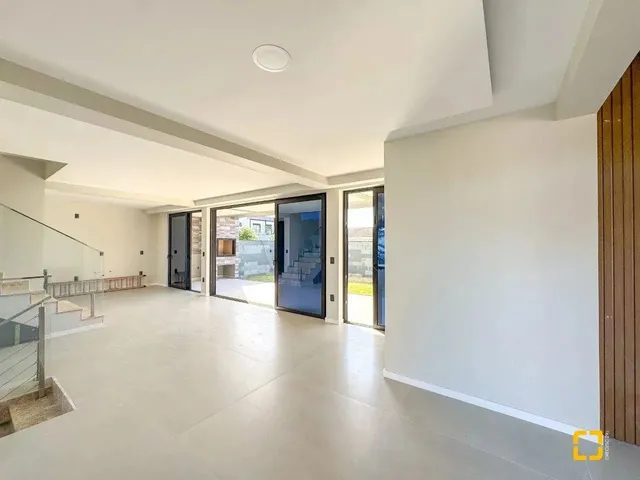 Imagem 2: Casa - 3 Suítes - 6 Vagas - Jurerê