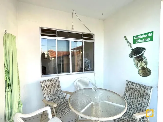 Imagem 3: Casa em Santinho. Churrasqueira, Acomodam 10 pessoas, 225m² de...