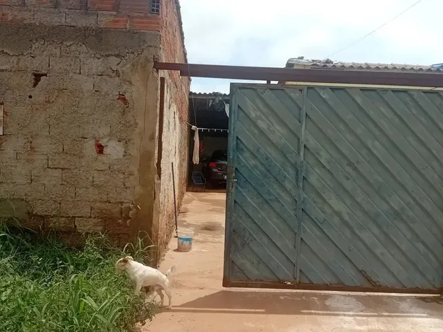 Imagem 2: Casa 2 Quartos com Ponto de Comercio .Ágio 100 Mil. Prestação Valor 792.00 Reais
