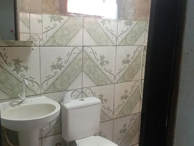Imagem 9: Casa 2 Quartos com Ponto de Comercio .Ágio 100 Mil. Prestação Valor 792.00 Reais