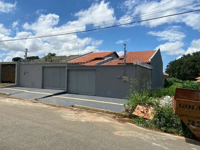 Imagem 1: Ágio Ágio de Casa Casa de Rua com 2 Quarto(S) e 2 Banheiro(S) À Venda, 135.60 por R