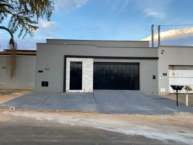 Imagem: Casa 700M do Garavelo Shopping, no Buriti