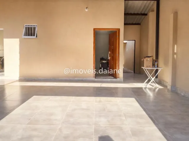 Imagem: Casa com 4 Quartos e Escritório - Oportunidade