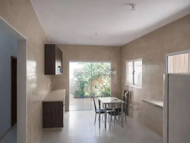 Imagem 3: Casa com 4 Quartos e Escritório - Oportunidade Única