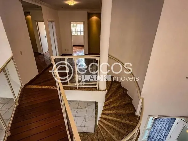 Imagem 3: Casa À Venda, 4 Quartos, 3 Suítes, 4 Vagas, Morada da Colina - Uberlândia/Mg