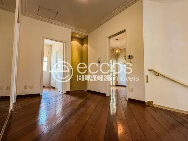 Imagem 15: Casa À Venda, 4 Quartos, 3 Suítes, 4 Vagas, Morada da Colina - Uberlândia/Mg