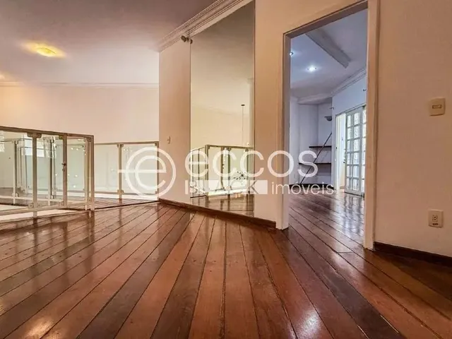 Imagem 10: Casa À Venda, 4 Quartos, 3 Suítes, 4 Vagas, Morada da Colina - Uberlândia/Mg