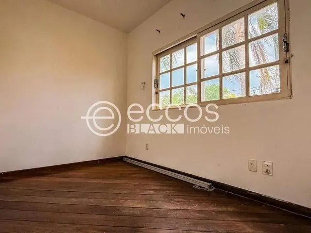 Imagem 5: Casa À Venda, 4 Quartos, 3 Suítes, 4 Vagas, Morada da Colina - Uberlândia/Mg