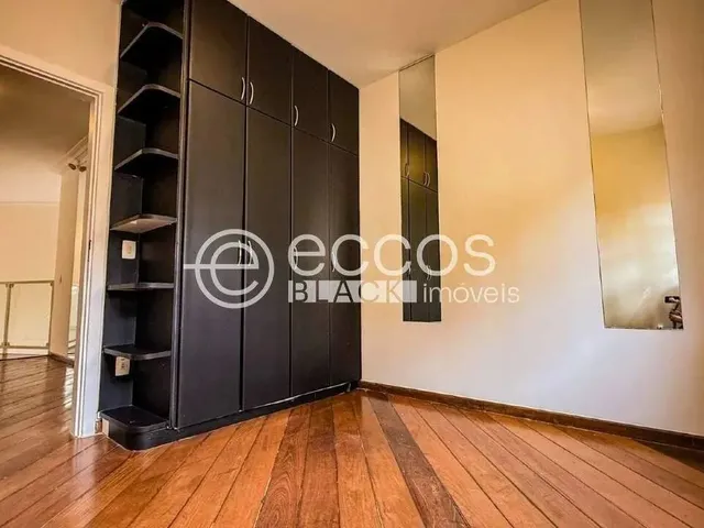 Imagem 9: Casa À Venda, 4 Quartos, 3 Suítes, 4 Vagas, Morada da Colina - Uberlândia/Mg