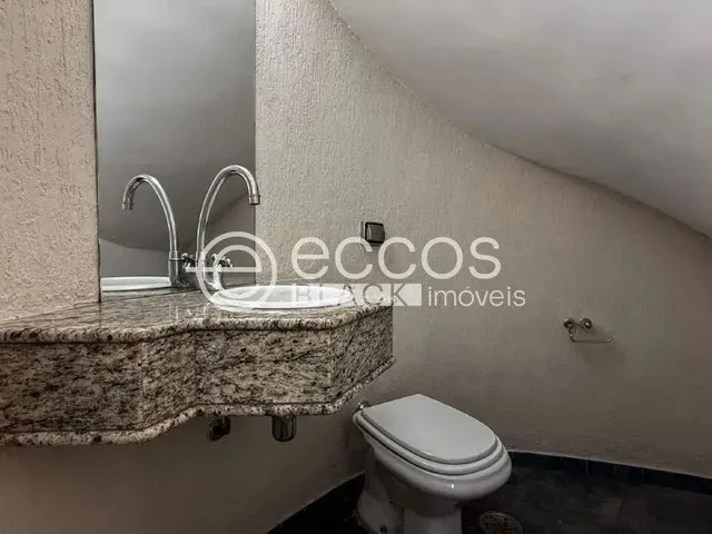 Imagem 12: Casa À Venda, 4 Quartos, 3 Suítes, 4 Vagas, Morada da Colina - Uberlândia/Mg